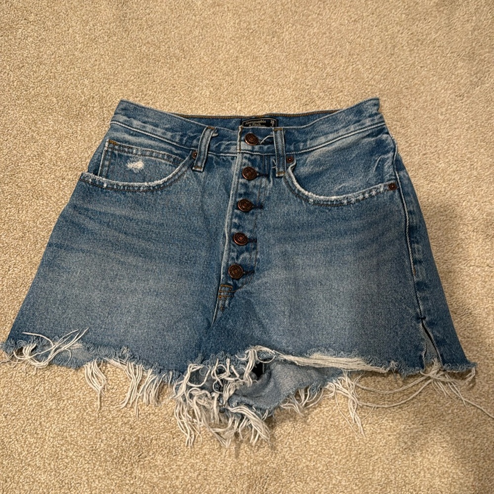 Abercrombie & Fitch Blue Jean Distressed Jeans